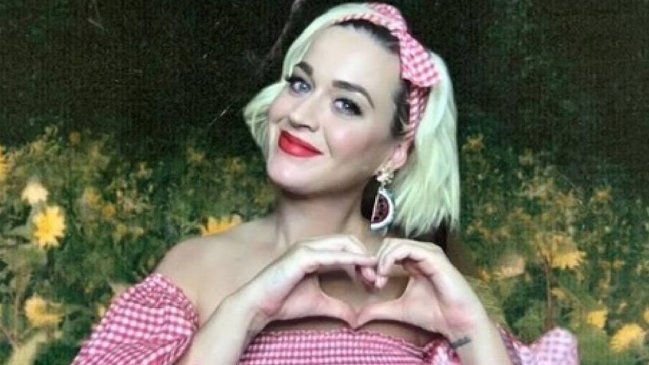 Katy Perry prepara su álbum 