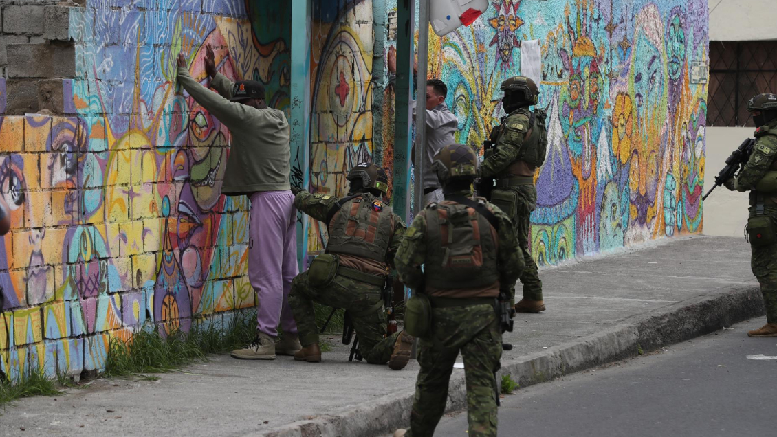 Cadem: 54% de los chilenos considera 