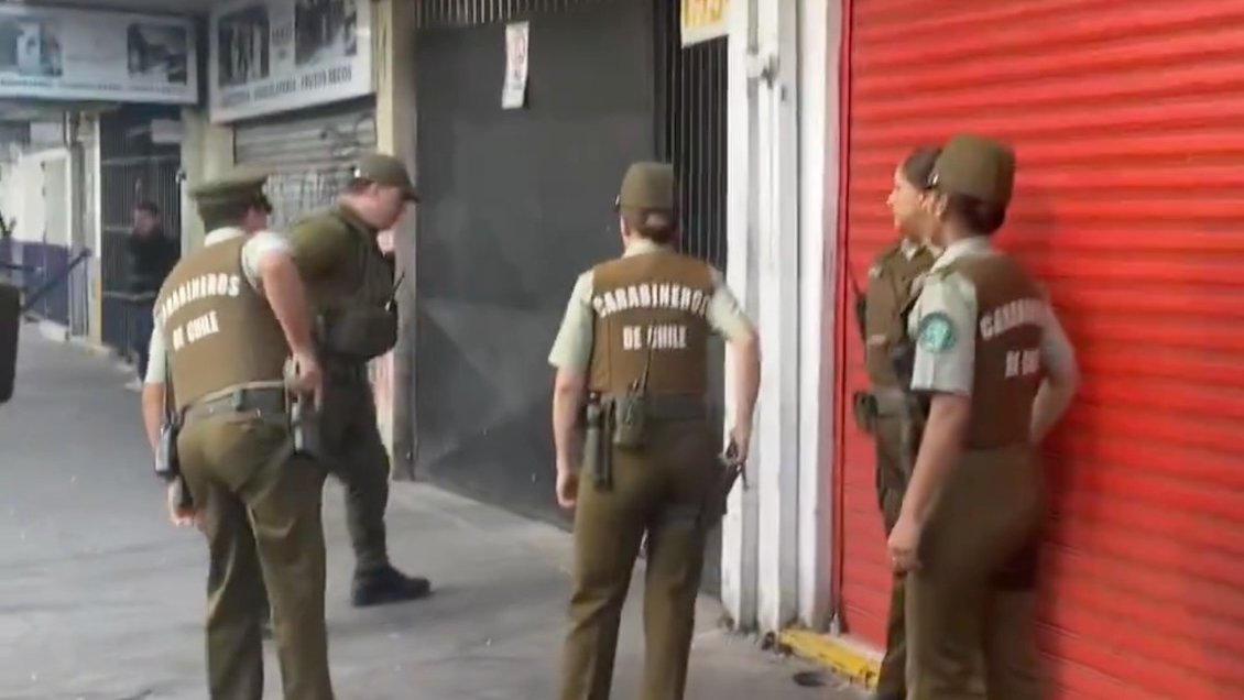 Tres Delincuentes Detenidos Tras Robo Frustrado A Joyería De Maipú Cooperativacl 6877