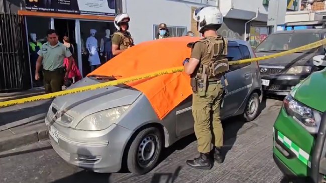 Hombre fue hallado muerto dentro de un auto en Iquique