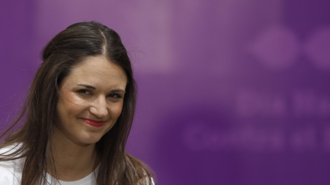 Irina Karamanos: Una entrevista más personal no me convierte en ególatra ni narcisa