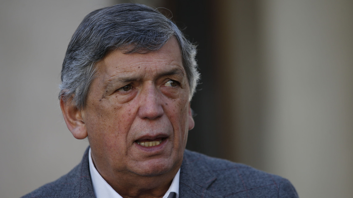 Municipales: Líder PC cree que anuncio PS busca 