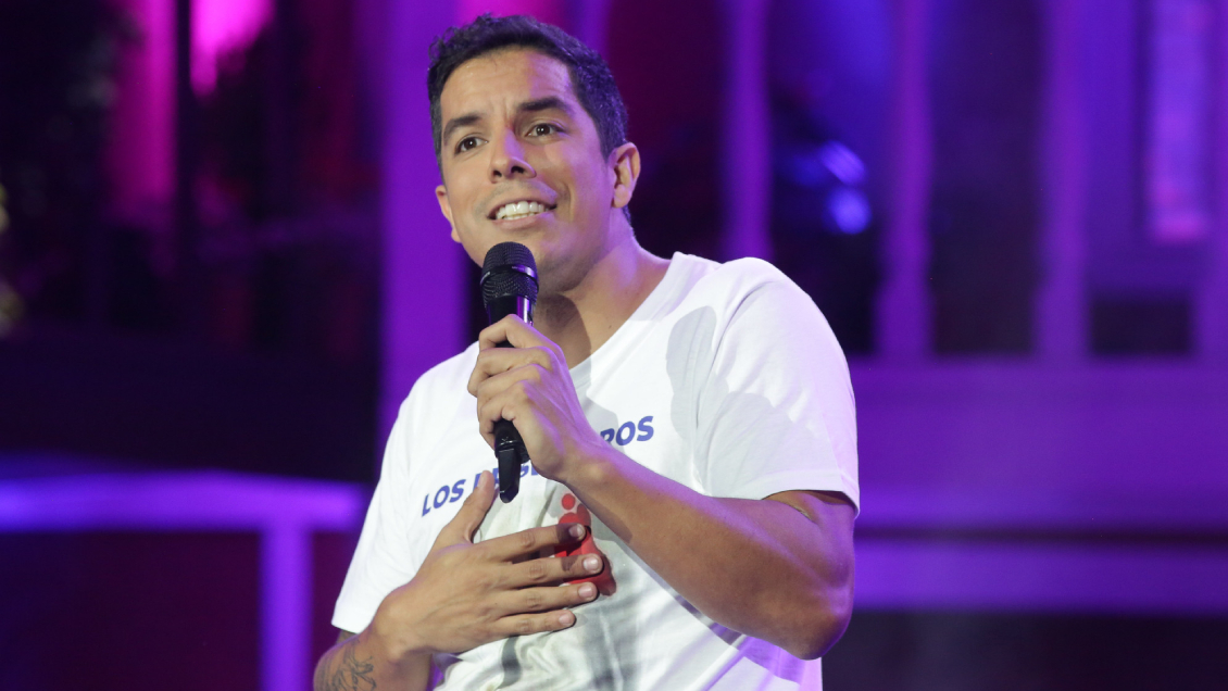 De los 90 a los perros: Vicho Viciani logró convencer al Festival de Olmué 2024