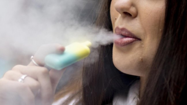 Reino Unido prohibirá los vapeadores de un solo uso