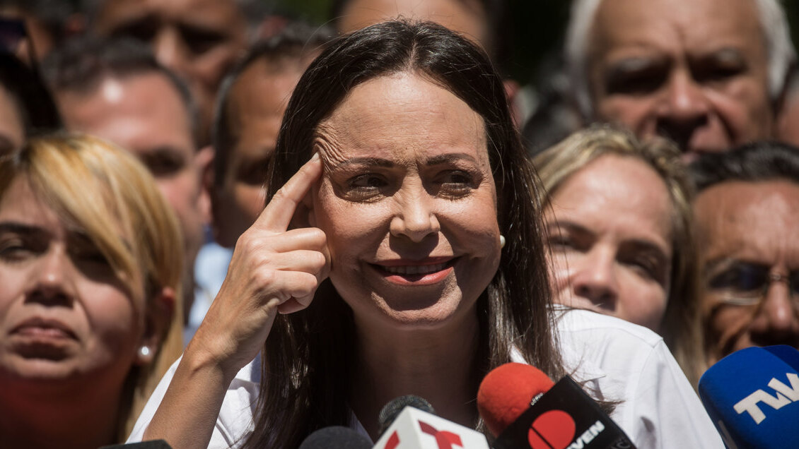 Machado asegura que competirá en presidenciales de Venezuela pese a inhabilitación