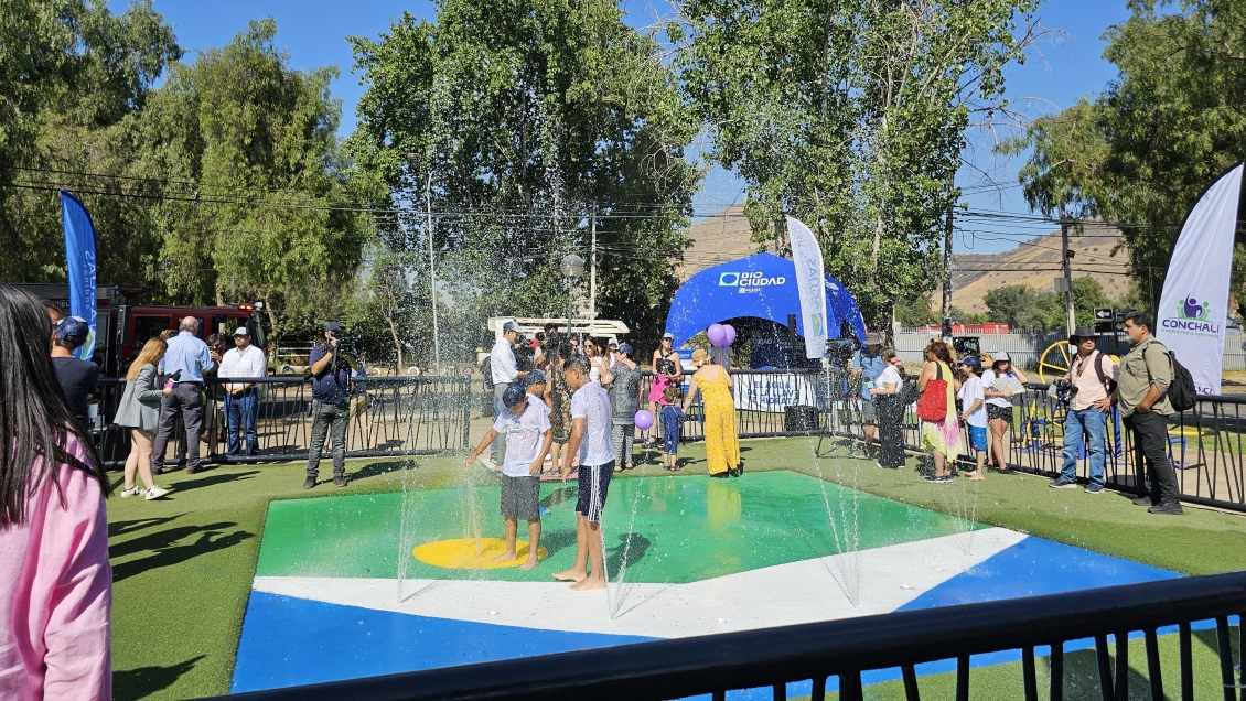 Santiago tiene 45 plazas de agua: ¿Dónde están ubicadas?