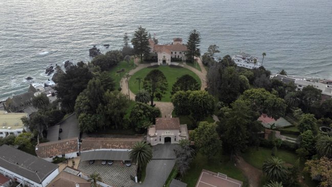 Cerro Castillo inició su funcionamiento como escuela abierta para afectados por incendios