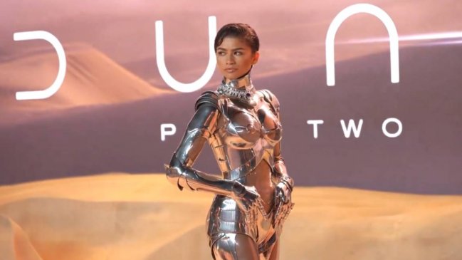 El glorioso y robótico vestuario de Zendaya en la premiere de Dune 2
