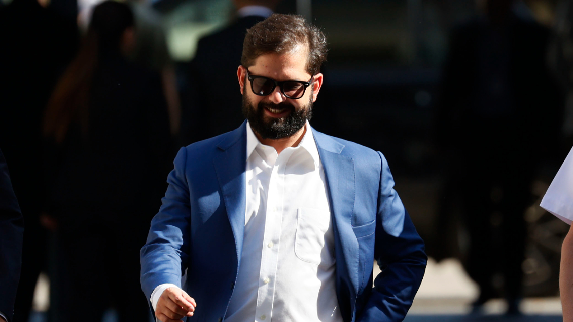 Presidente Boric retoma sus vacaciones este lunes