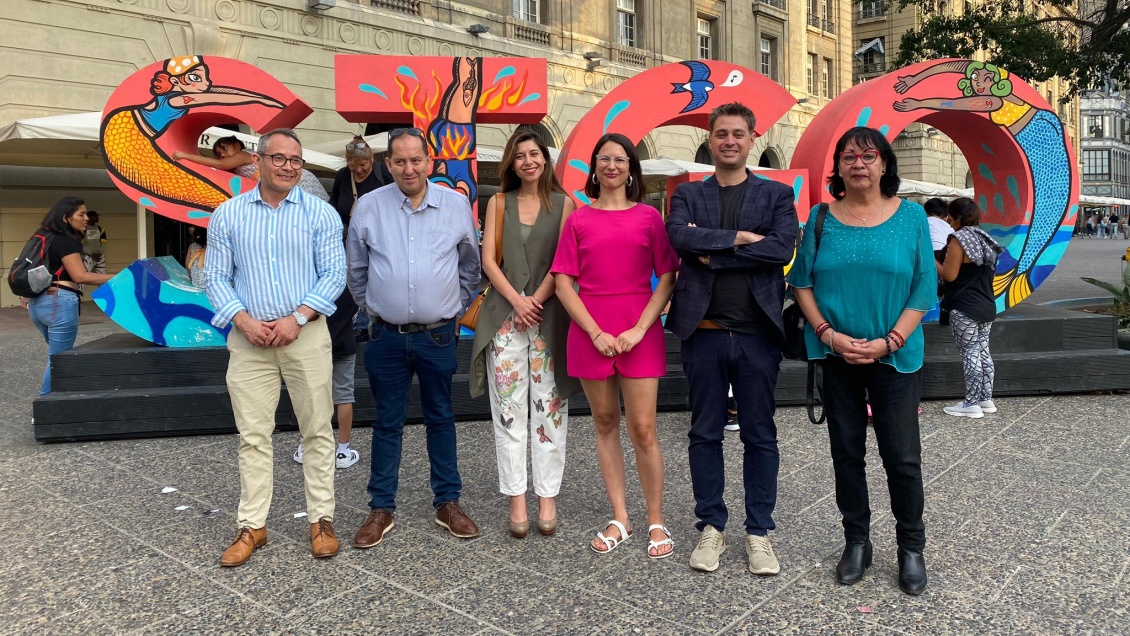 Diputados PS se reunieron con Hassler y tomaron distancia de una primaria