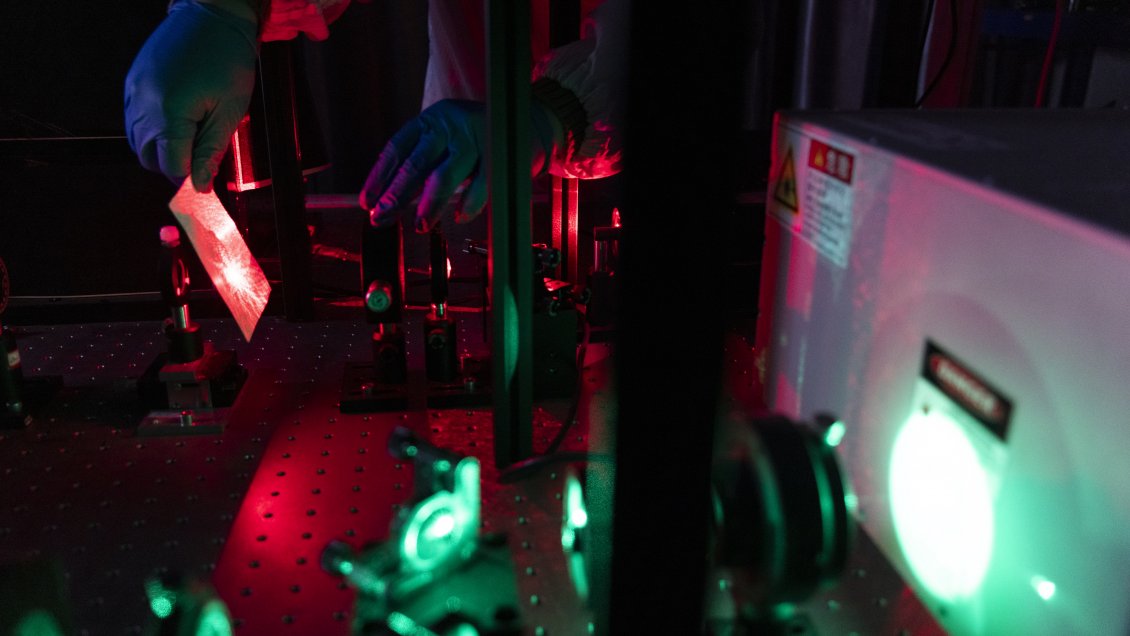 Científicos chinos desarrollan un disco óptico de 200 terabytes