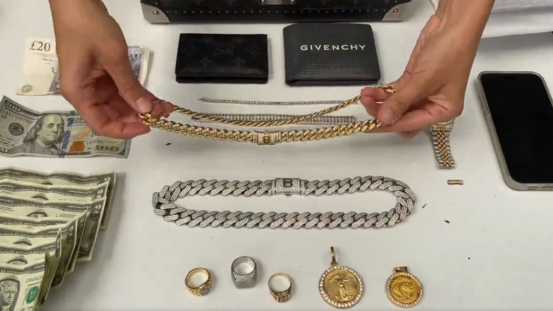 Persecución terminó en millonaria incautación de joyas y ropa de lujo