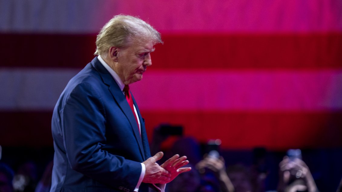 Solicitan que juicio de Trump por retención de documentos clasificados se haga en julio