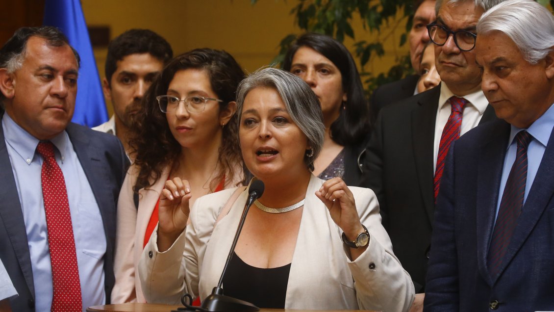 Jara: El desafío del oficialismo es proyectarse hacia un futuro Gobierno