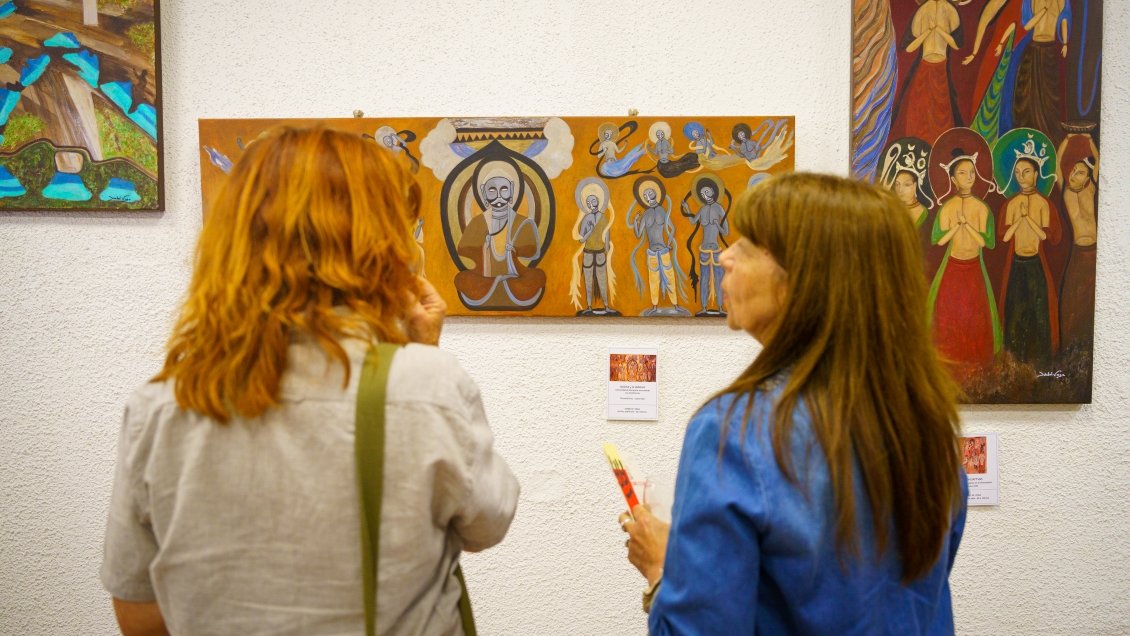 Exposición de pinturas sobre las Cuevas de Mogao llega a Viña del Mar