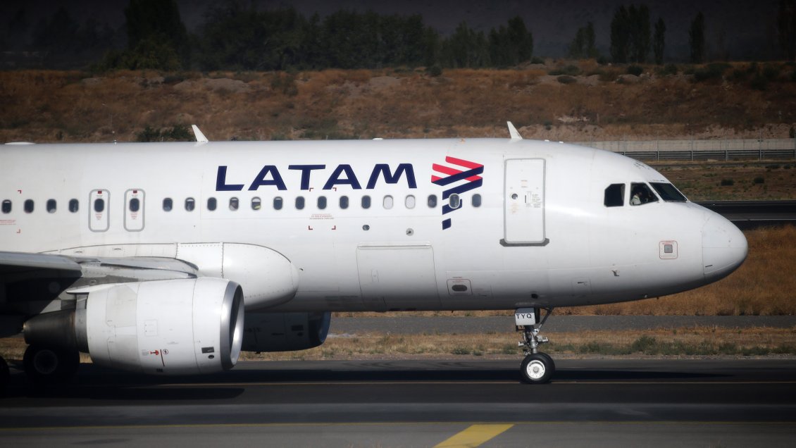 Latam canceló vuelos desde y hacia Calama por problemas de equipajes