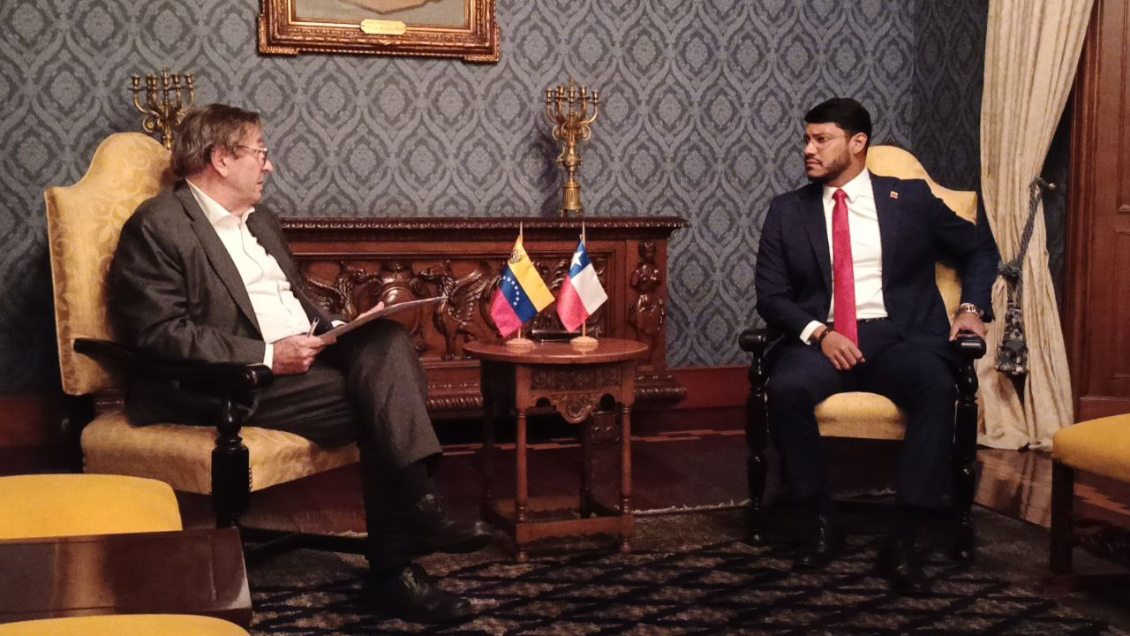 Venezuela entregó nota de protesta a Chile tras condenar detención de dos opositores