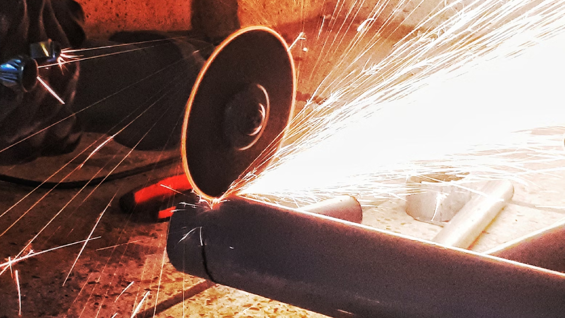 Diputados anuncian proyecto de reforma constitucional para aplicar arancel de 50% al acero chino