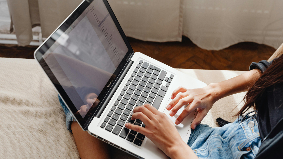 Gratuitos y sin límite de edad: Lanzan cursos online de tecnología y programación