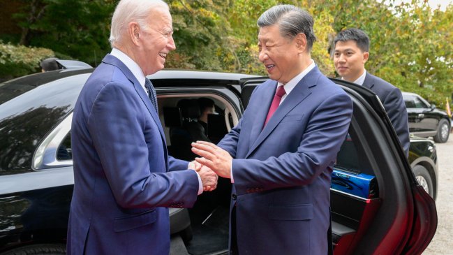   Xi avisa a Biden que EEUU 