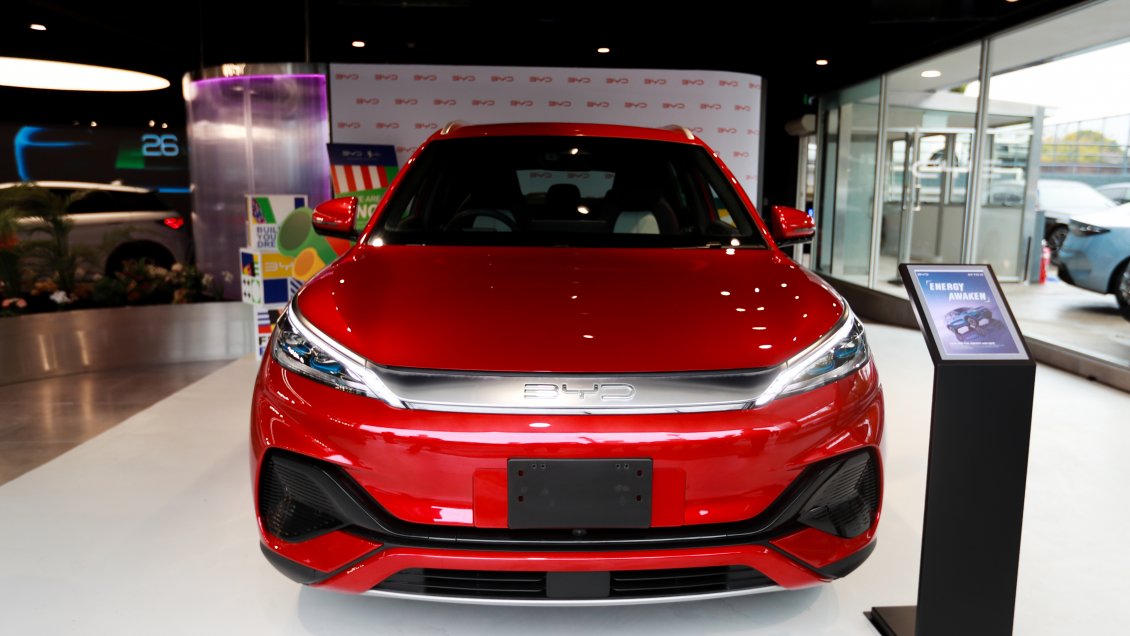 Vehículos de nueva energía de China lideran el mercado global en inicios de 2024