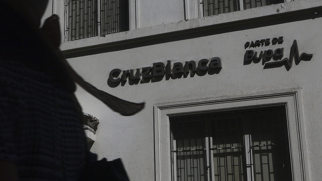 Ley corta: Diputados buscan impedir que dueños de isapres puedan adjudicarse seguro complementario