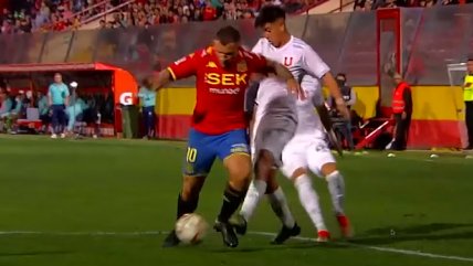   El contacto es leve y se deja caer: Así operó el VAR en jugada que reclamó Vecchio 