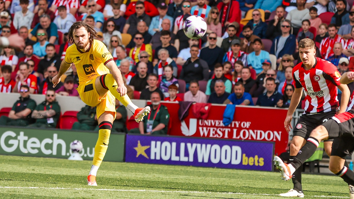 Sheffield de Brereton sufrió una dura caída a manos de Brentford por la Premier League