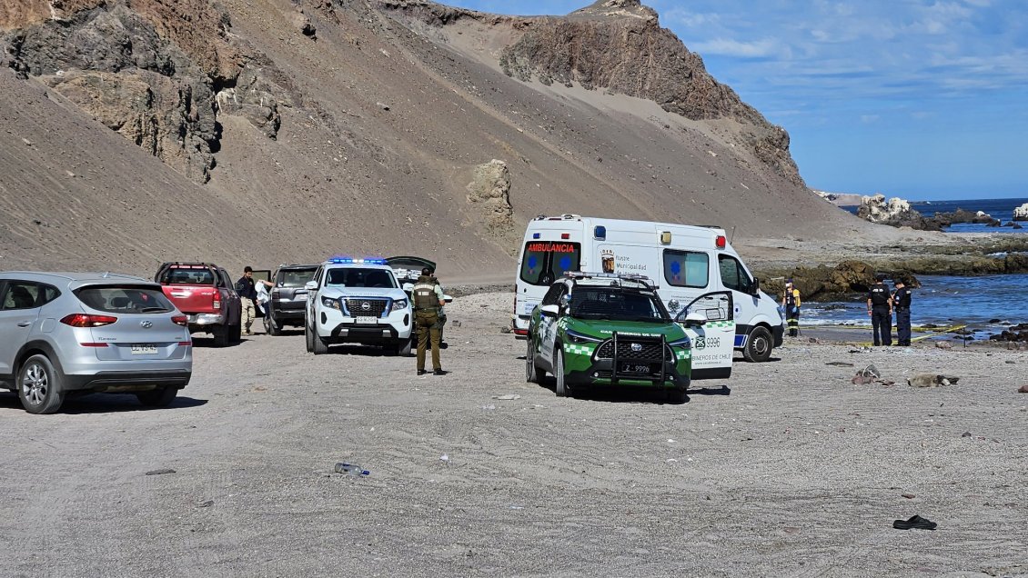 Cadáver de un hombre baleado fue encontrado en playa de Iquique