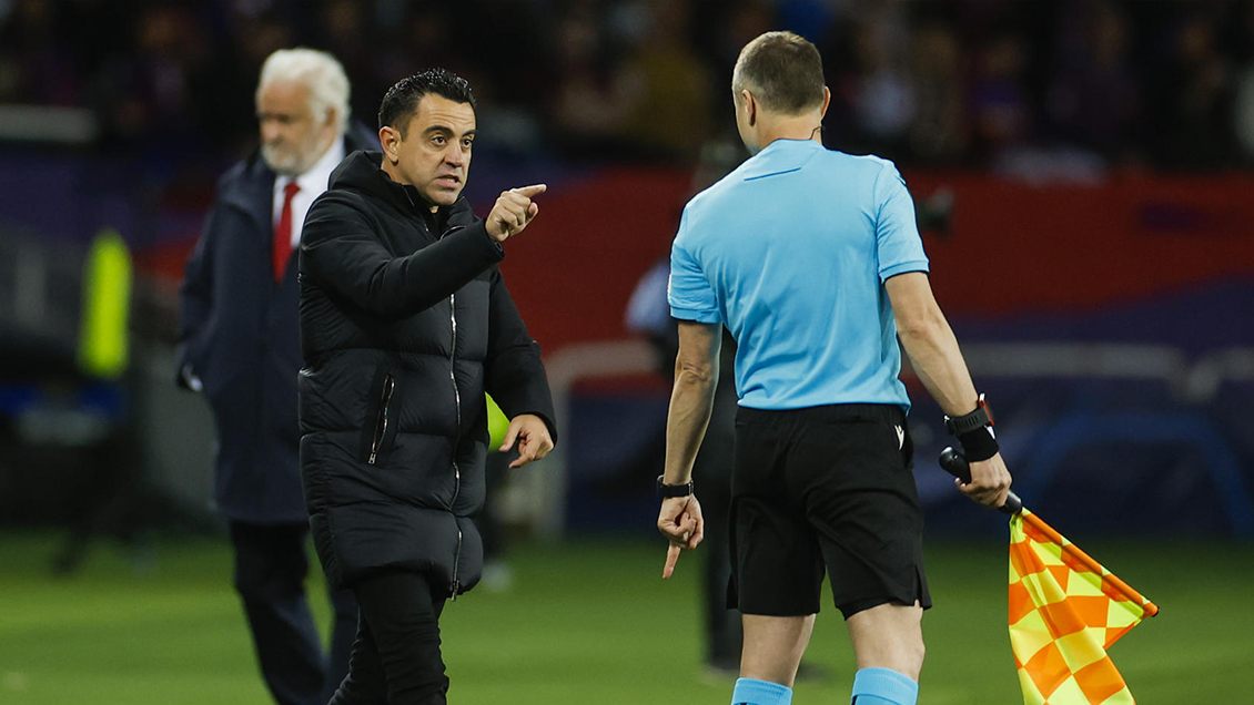 [VIDEO] La expulsión a Xavi Hernández tras su minuto de furia en la Champions