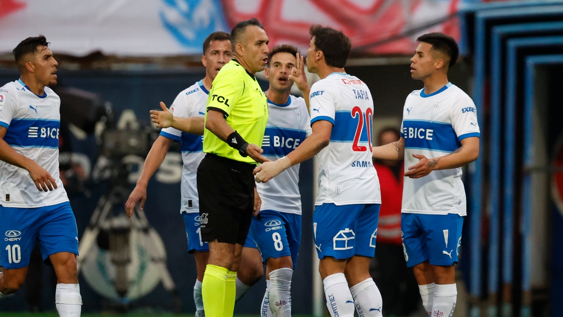Jefe de los árbitros aclaró la polémica en el gol de Colo Colo ante la UC