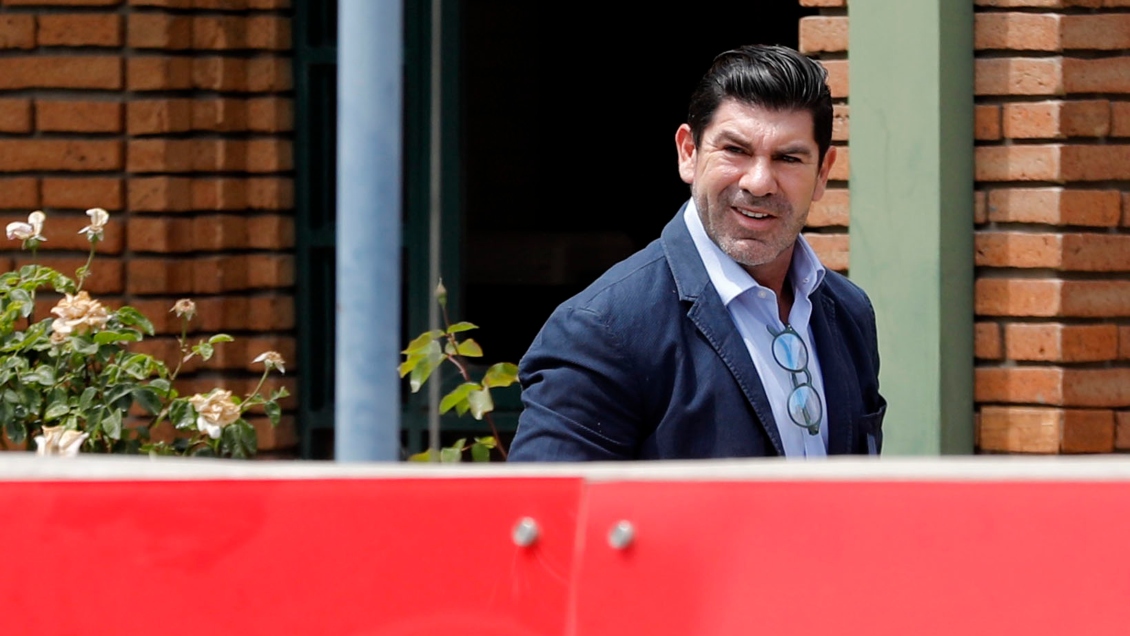 Hinchas pidieron la salida de Marcelo Salas de Deportes Temuco