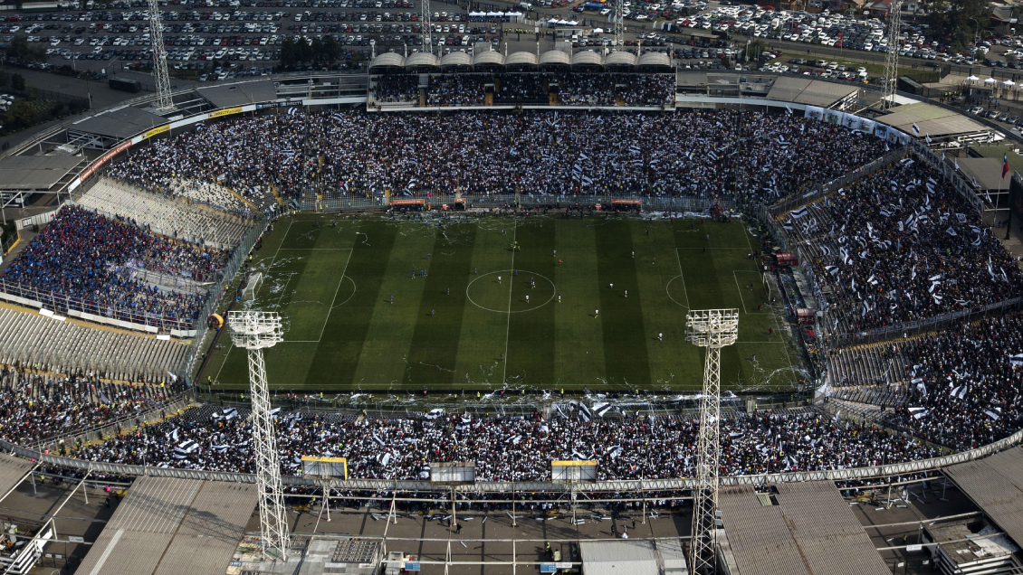 Camacho dijo que Colo Colo apunta a recaudar US$100 millones para remodelar el Monumental