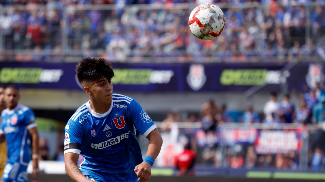 Monto de la cláusula de salida tensiona la renovación de Marcelo Morales en la U