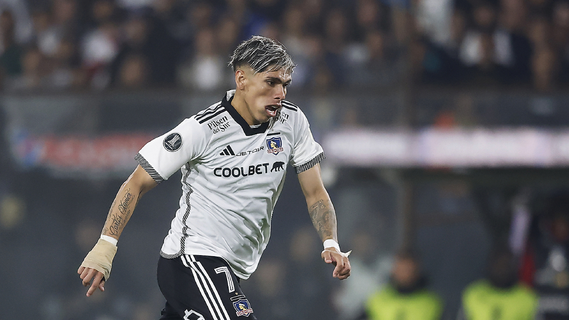 Colo Colo quiere mantenerse en la senda del triunfo a costa de La Calera