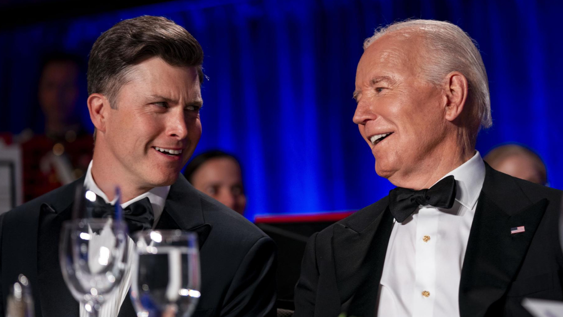 Biden repartió bromas en la cena de corresponsales en medio de protestas por apoyo a Israel