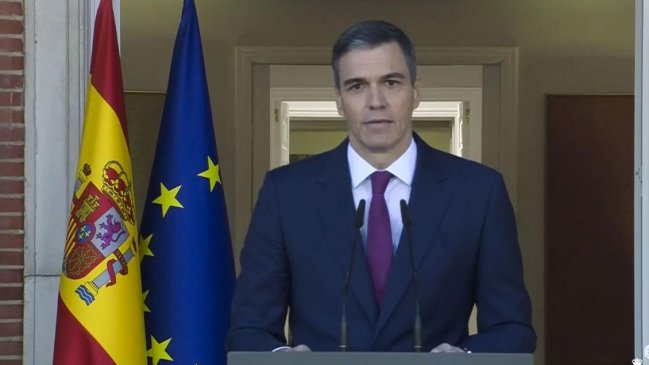   Sánchez decide seguir al frente del Gobierno español 