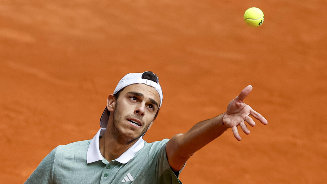 Francisco Cerúndolo tumbó a Zverev y avanzó en Madrid