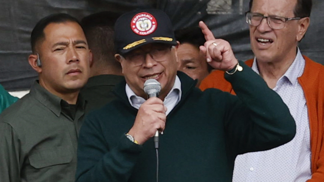 Petro acusó a la oposición de planear un golpe de Estado