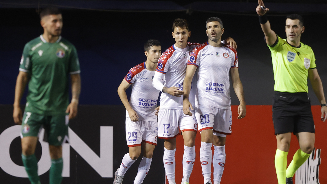 Tribunal castigó con resta de puntos a La Calera y se hundió más en el Campeonato