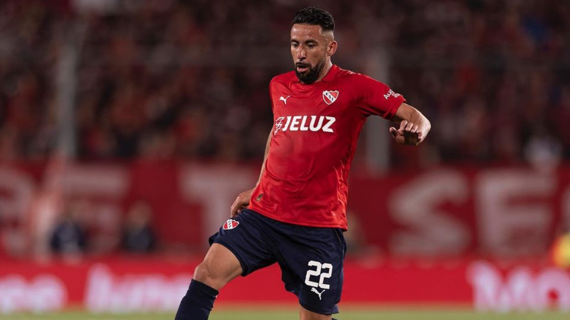 Mauricio Isla se alzó como figura en el triunfo de Independiente por Copa Argentina
