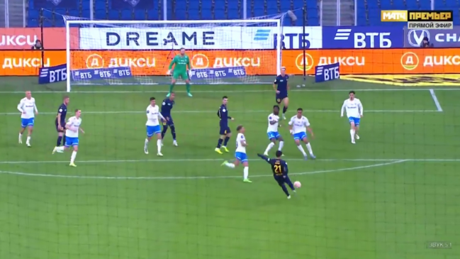 [VIDEO] ¡Golazo! Ignacio Saavedra anotó por primera vez como profesional