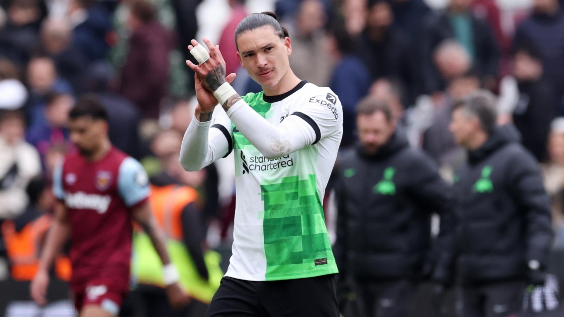 Darwin Núñez se transformó en tendencia tras borrar a Liverpool de sus redes