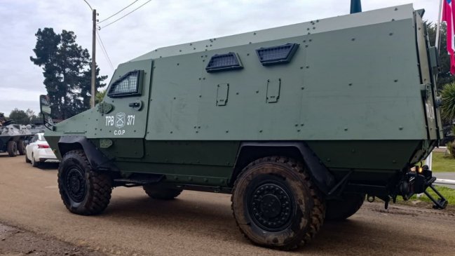  Carabineros de Arauco recibieron primer vehículo blindado Bastion  