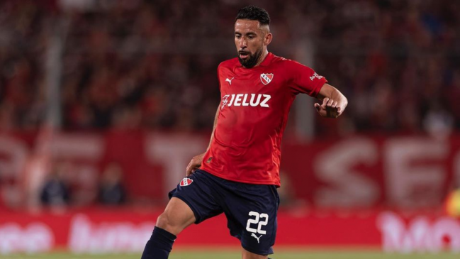Delantero de Independiente llenó de halagos a Mauricio Isla