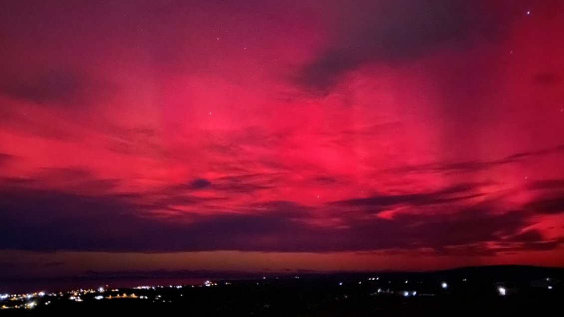 Aurora Austral impresiona en los cielos del sur de Chile