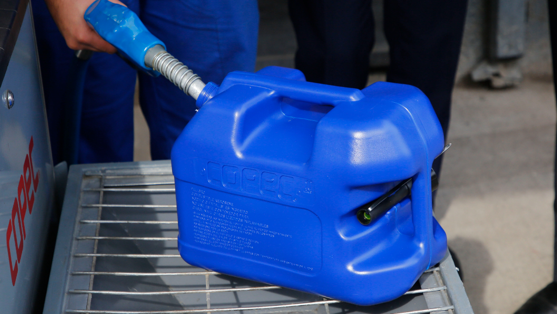 Parafina tendrá baja en sus precios debido a caída del dólar