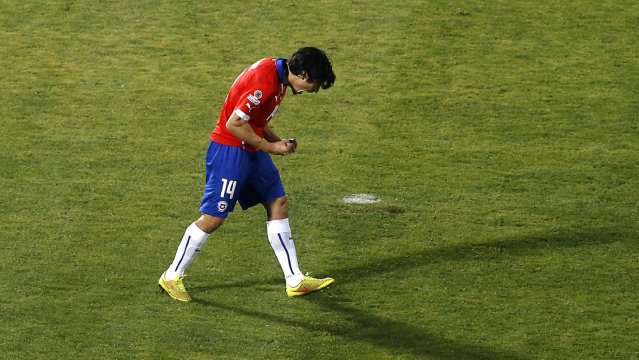 [Video] Recordamos el "penal perfecto" de Matías Fernández en el día de