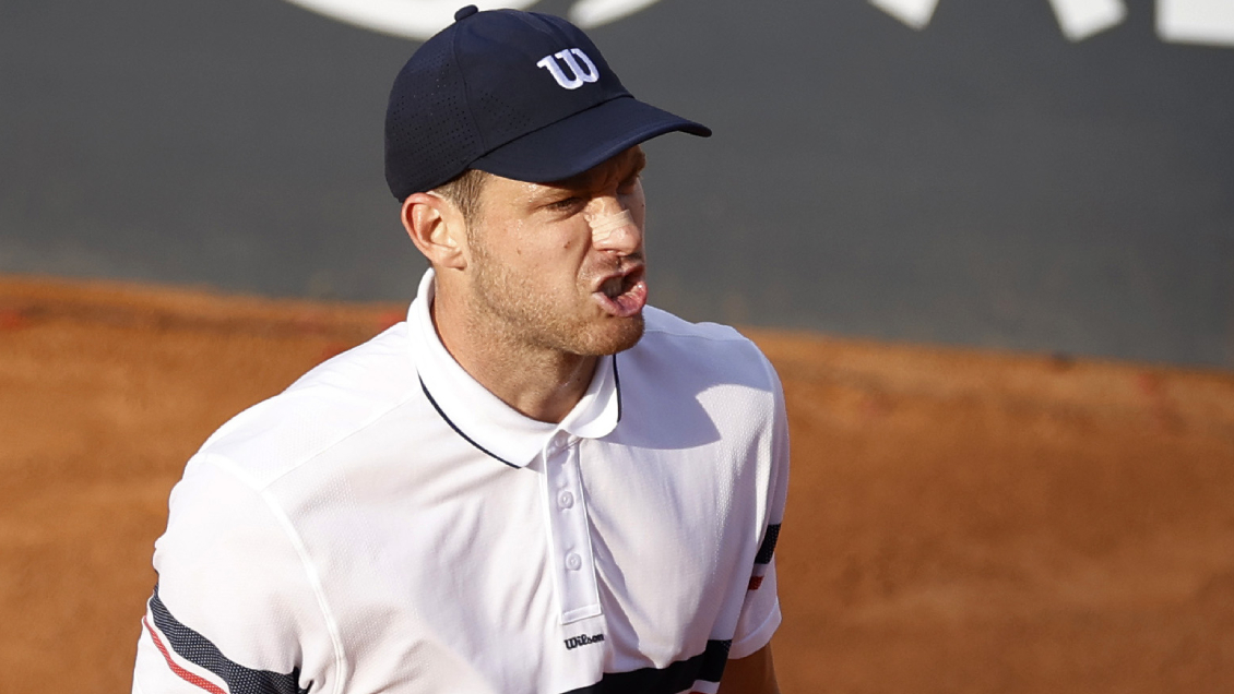 [VIDEO] El comentado punto de Nicolás Jarry en su partido con Tsitsipas