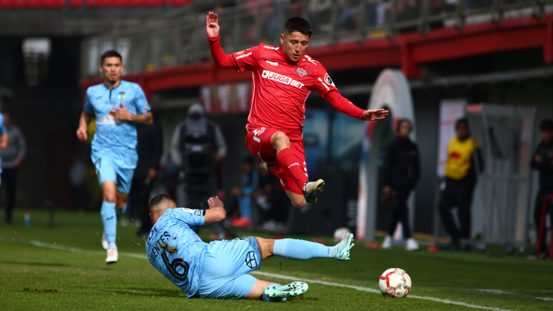 O'Higgins reaccionó a tiempo y rescató un empate ante Ñublense